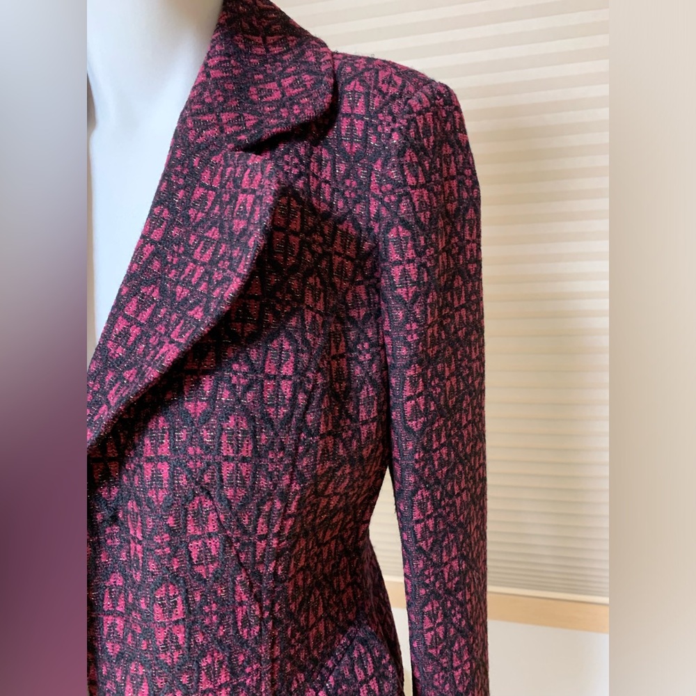 Dana Buchman Women’sSize 4Jacket/Blazer Missing 2 Bottons.Good Cond… - Picture 4 of 14